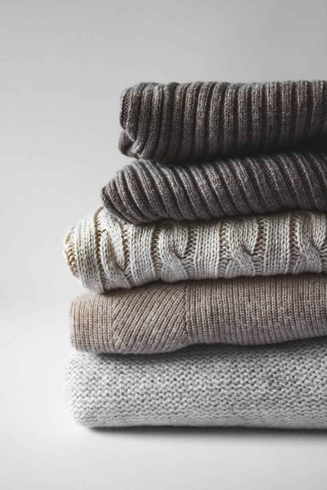 Ribbed sweaters in a range of colours